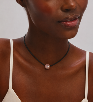 Blush Noir